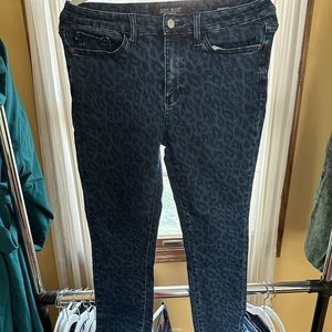 EUC Judy Blue leopard skinny jeans sz 9